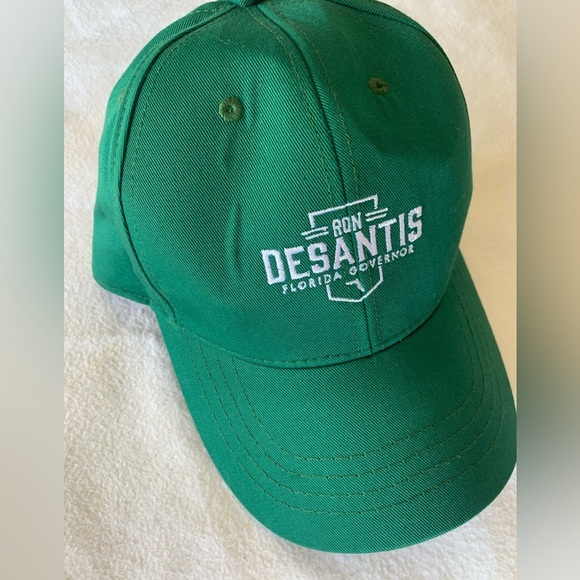 New Ron Desantis Keep Florida Free Trucker Hat White Snap Back Adjustable - Picture 9 of 10
